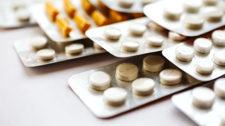 Pericolul ascuns al combinației paracetamol – ibuprofen