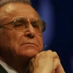 Ion Iliescu, „președinte fantomă” guvernând în umbră? Istoricul Cosmin Pop, argumentează influența rusă asupra politicii românești