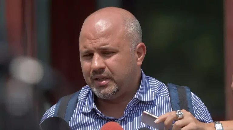 Emanuel Ungureanu dă Guvernul în judecată pentru lipsa alegerilor în București — USR reacționează