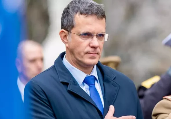 De ce nu au doborât piloții F-16 drona rusă care a intrat în spațiul aerian al României — explicațiile ministrului