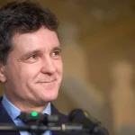 Nicușor Dan a semnat o serie de decrete pentru numirea noii echipe de consilieri