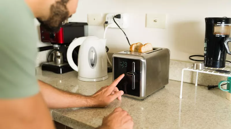 Pericol invizibil în casele noastre: electrocasnicele obișnuite pot polua aerul interior cu particule dăunătoare
