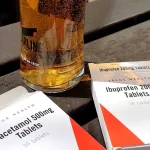 De ce evitarea combinației între alcool și paracetamol e importantă — riscurile sunt reale