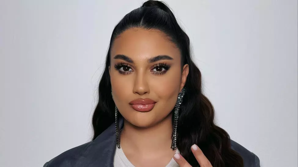 Betty Salam a renunțat la custodia fiului? Cine are grijă acum de Matthias după divorț